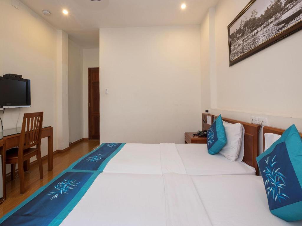 Blue River Hotel Ho Chi Minh City Exterior photo